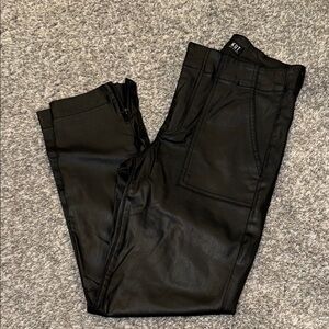 Kut from the Kloth Black Ankle Pants